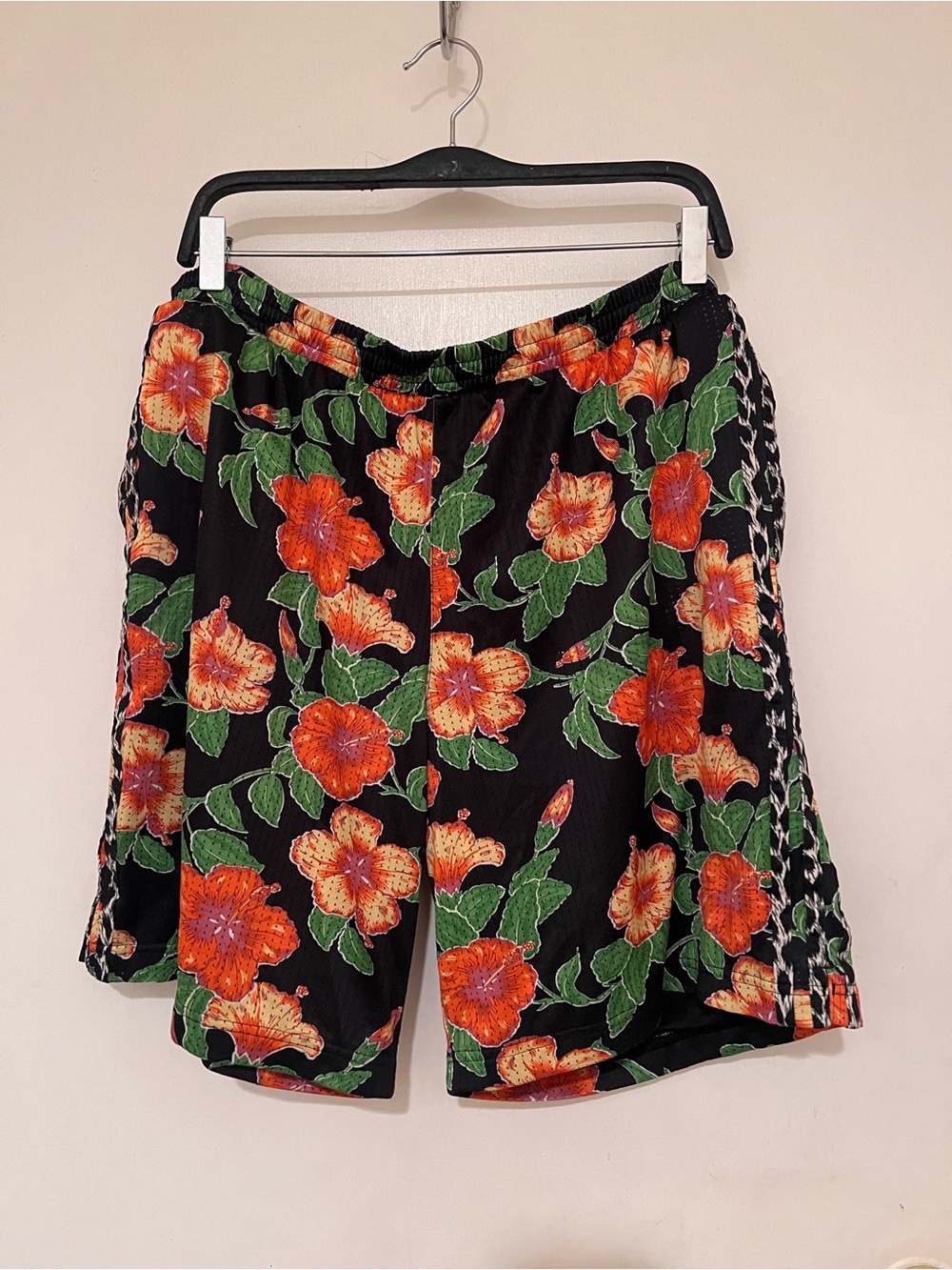 Mens Black Floral Elastic Waist Shorts - Orange & Green